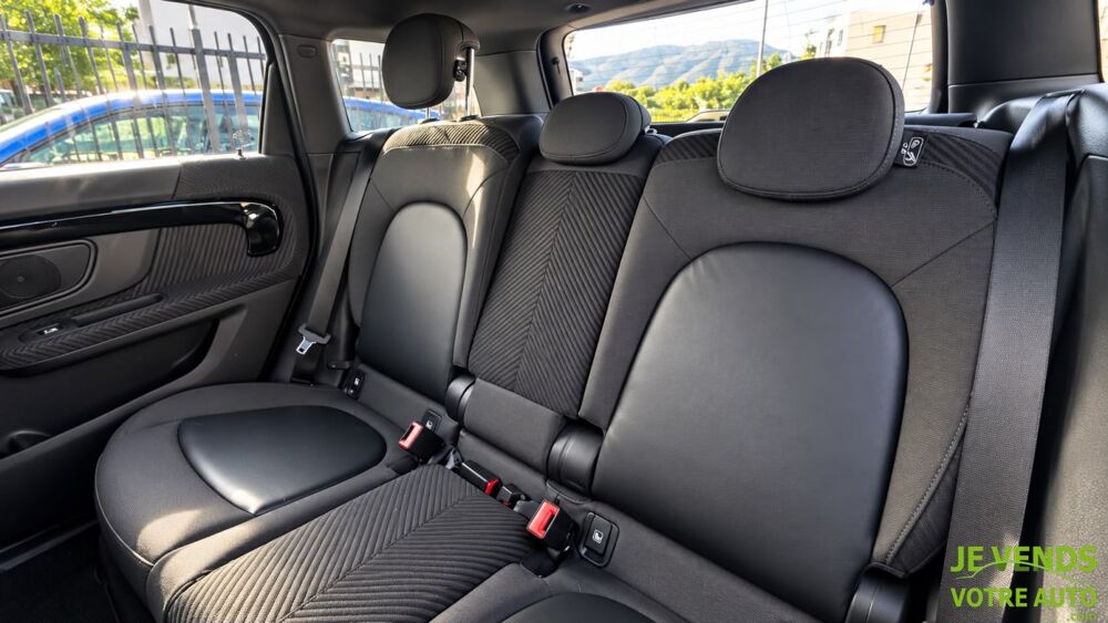 Cooper Countryman One 102ch Oakwood BVA7 Euro6d-T 2018 occasion 13360 Roquevaire