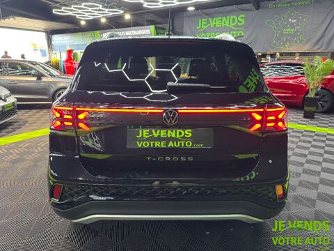 T-Cross (2) 1.5 TSI 150 START/STOP R-LINE DSG7 - Sort de r&eacute;vision - 2024 occasion 77240 Vert-Saint-Denis