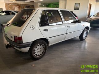 205 1.6 Sacr&eacute; num&eacute;ro bo&icirc;te automatique 1996 occasion 68110 Illzach