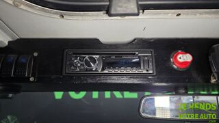 Defender I 90 2.5 TDi Break 109cv 1994 occasion 77540 Rozay-en-Brie