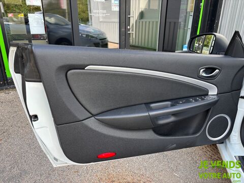 M&eacute;gane 1.9 dCi 130ch 2011 occasion 89380 Appoigny