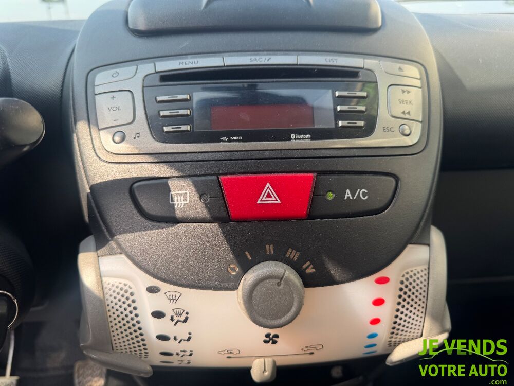 Aygo 1.0 VVT-i 68ch Active 5p 2013 occasion 66250 Saint-Laurent-de-la-Salanque