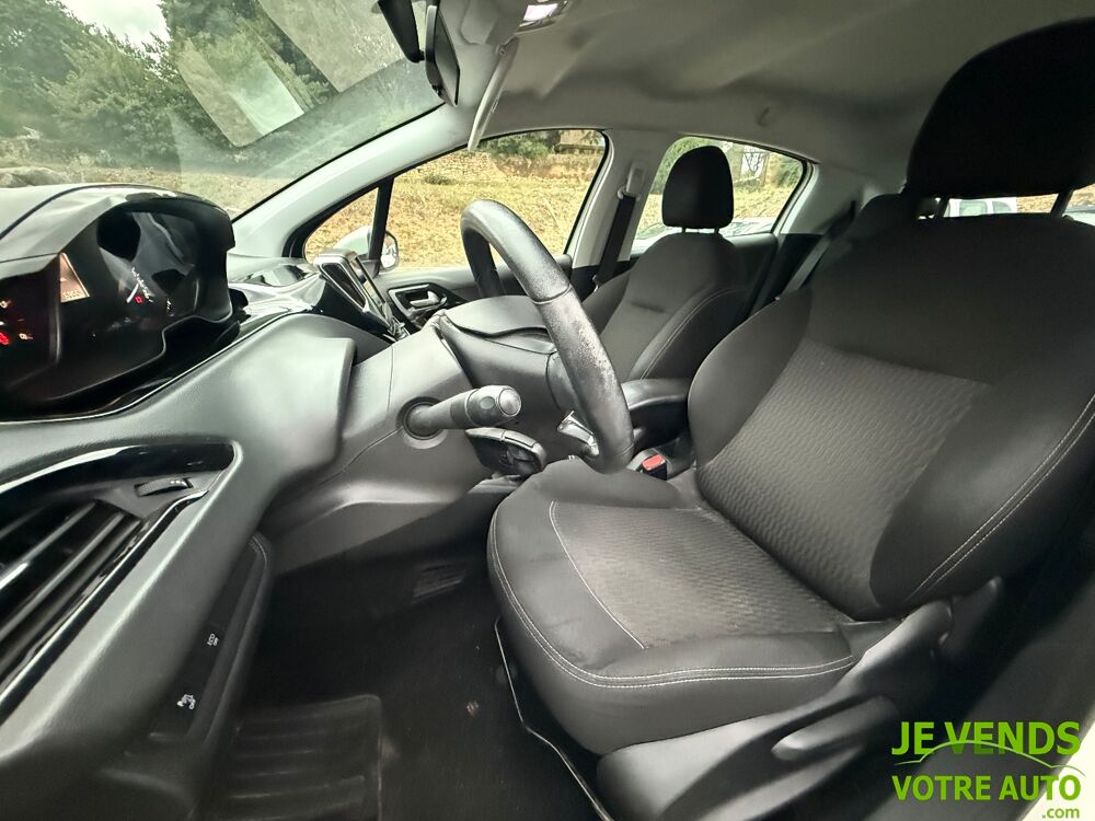 208 1.5 BlueHDi 100ch Allure Business 5p 2018 occasion 34800 Clermont-l'H&eacute;rault