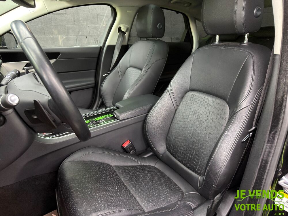 XF 2.0D 180ch Prestige AWD BVA - Suivie - Excellent &eacute;tat 2016 occasion 77240 Vert-Saint-Denis