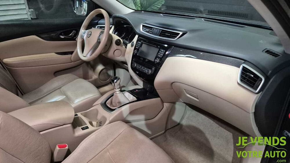X-Trail 1.6 dCi 130ch Tekna Euro6 7 places 2016 occasion 77540 Rozay-en-Brie