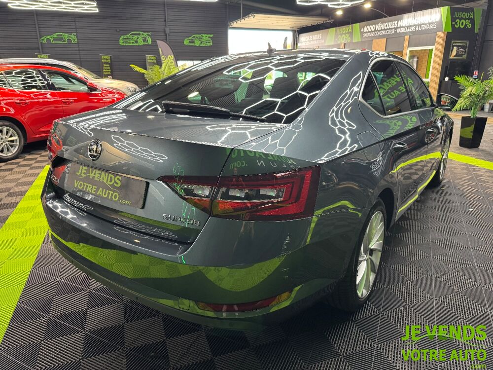 Superb 1.4 TSI ACT 150ch Style DSG - SUIVI SKODA 2018 occasion 77240 Vert-Saint-Denis