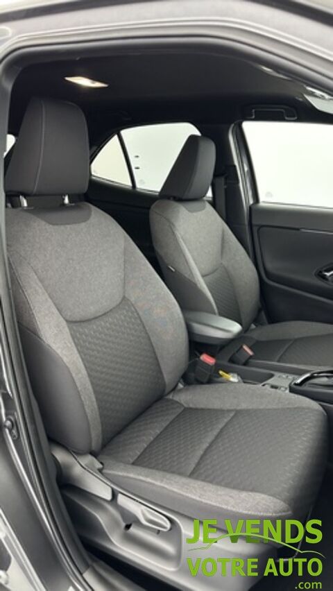 Yaris Cross 92 cv 130h Design 2026 occasion 74700 Sallanches