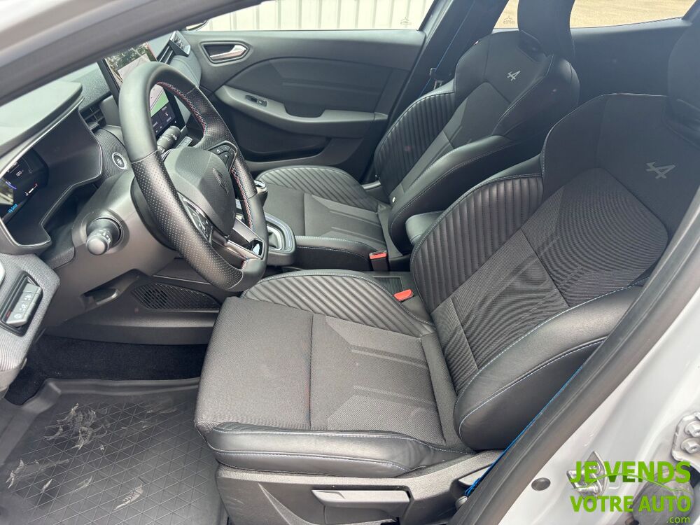 Clio 10 TCe 90ch esprit Alpine 2025 occasion 89380 Appoigny
