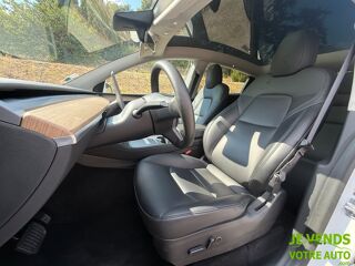 Model Y Tesla AWD Long Range - Dual Motor - Radars USS - Ryz 2022 occasion 34800 Clermont-l'H&eacute;rault
