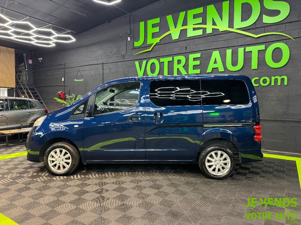 Evalia 1.5 dCi 110ch N-Connecta 7 places - Suivi NISSAN - Camera 2018 occasion 77240 Vert-Saint-Denis