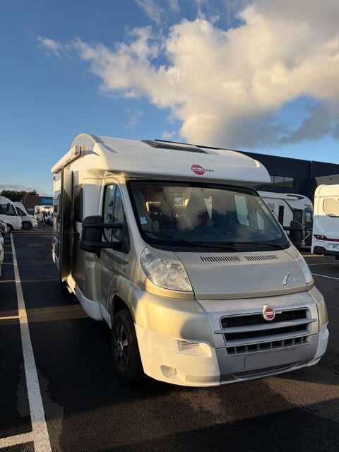 B&Uuml;RSTNER Camping car 2009 occasion Monc&eacute;-en-Belin 72230