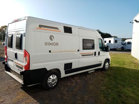 Van am&eacute;nag&eacute; Van am&eacute;nag&eacute; 2025 occasion La Montagne 44620