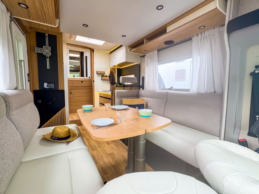  2027 occasion 49124 SAINT BARTHELEMY D'ANJOU