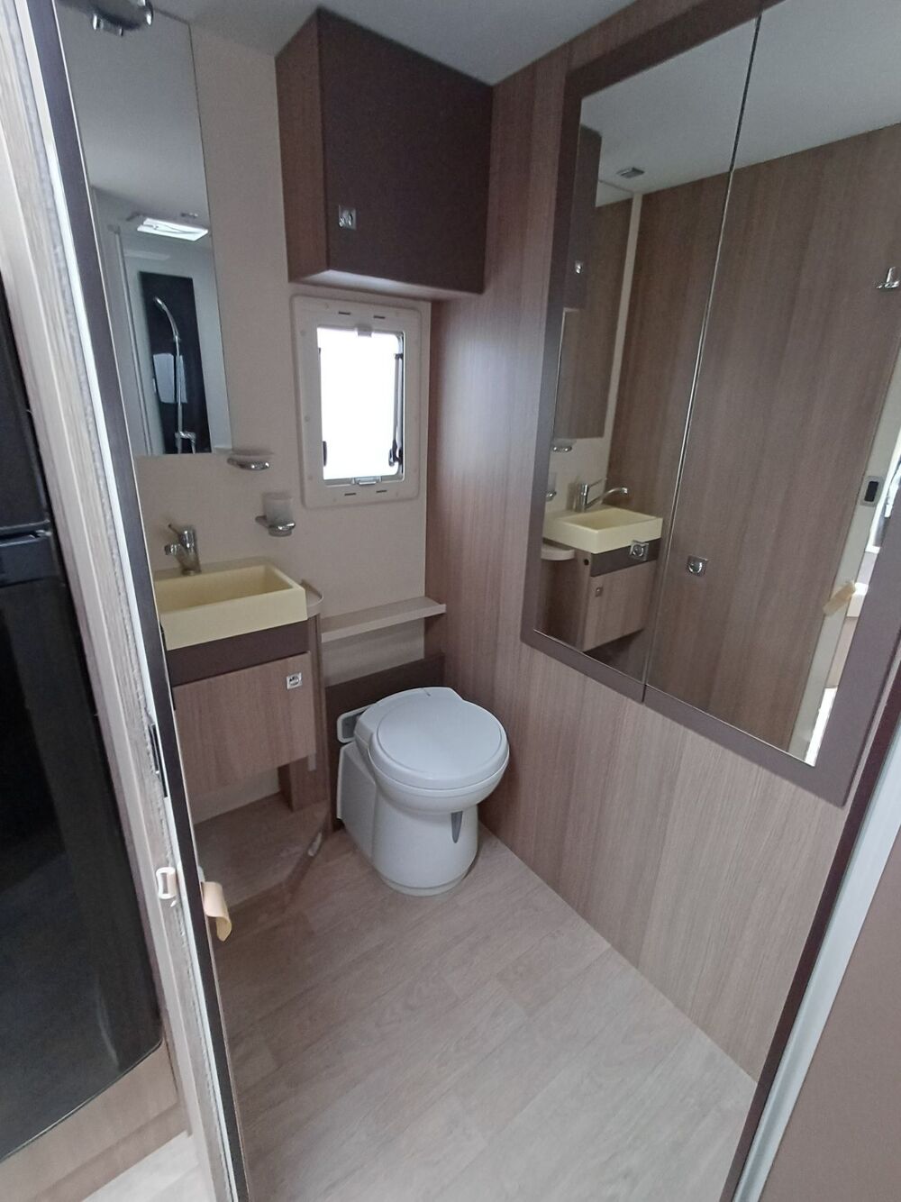  2016 occasion 37270 V&eacute;retz