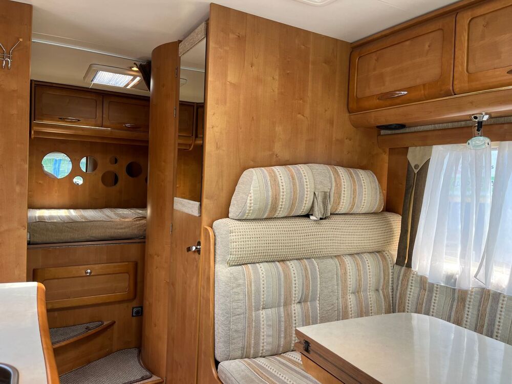  2009 occasion 43260 Saint-Hostien