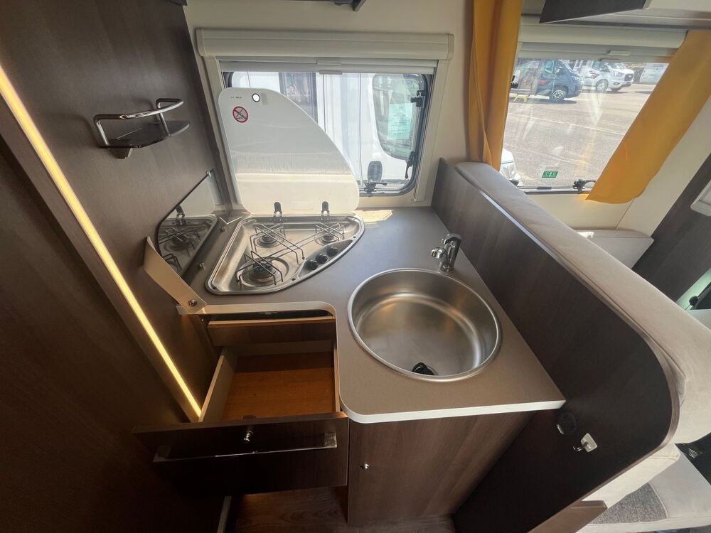  2018 occasion 28300 L&egrave;ves