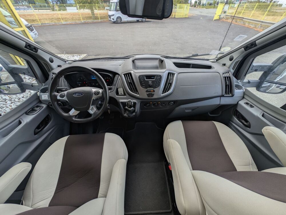  2018 occasion 28300 L&egrave;ves