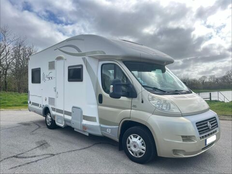 MC LOUIS Camping car 2010 occasion Dompierre-sur-Yon 85170