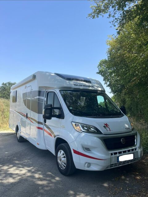 Annonce voiture Camping car Camping car 49900 €