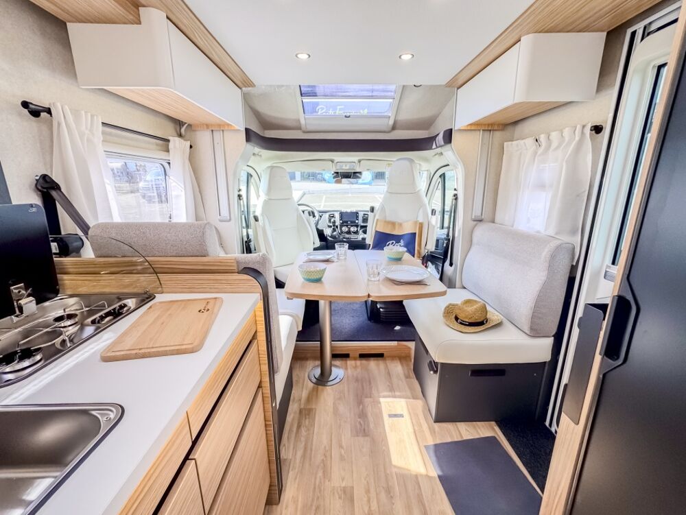  2027 occasion 49124 SAINT BARTHELEMY D'ANJOU