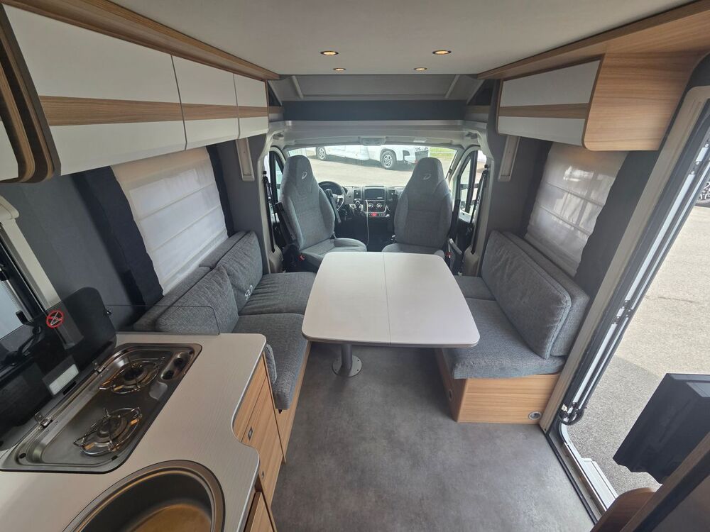  2021 occasion 61200 Sarceaux