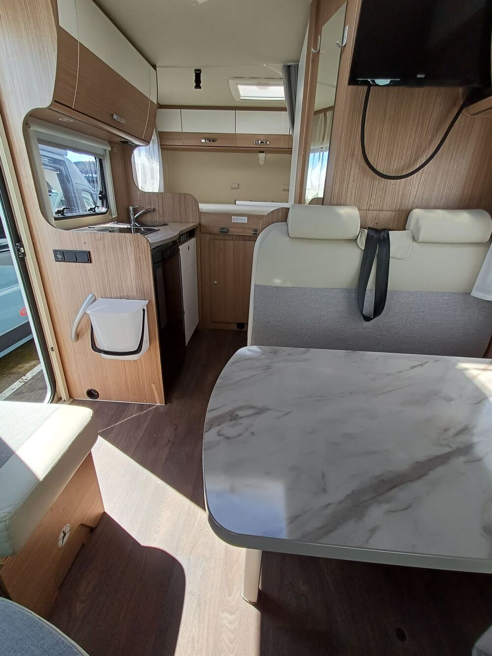  2018 occasion 37270 V&eacute;retz