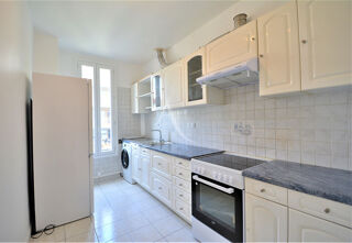  Appartement à louer 2 pièces 42 m²