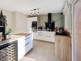  Maison � vendre 7 pi�ces 128 m�