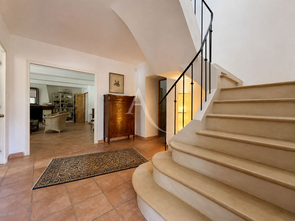 Maison coup de coeur 6 pièce(s) 210 m2