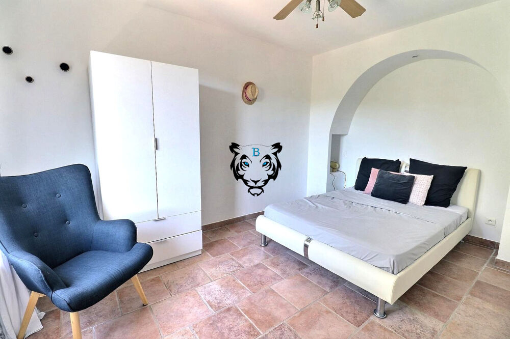 à vendre  Maison Les Issambres (83380)
