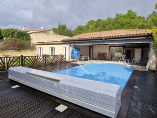  Maison  vendre 9 pices 310 m