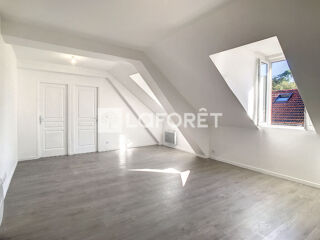  Appartement à louer 3 pièces 51 m²