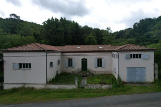  Maison à vendre 13 pièces 380 m²