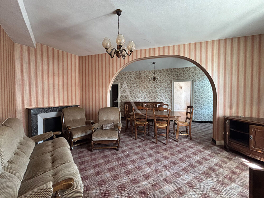 Vente Maison Maison ancienne avec nombreuses dépendances Oisly