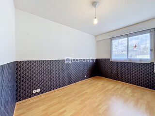  Appartement à louer 3 pièces 60 m²