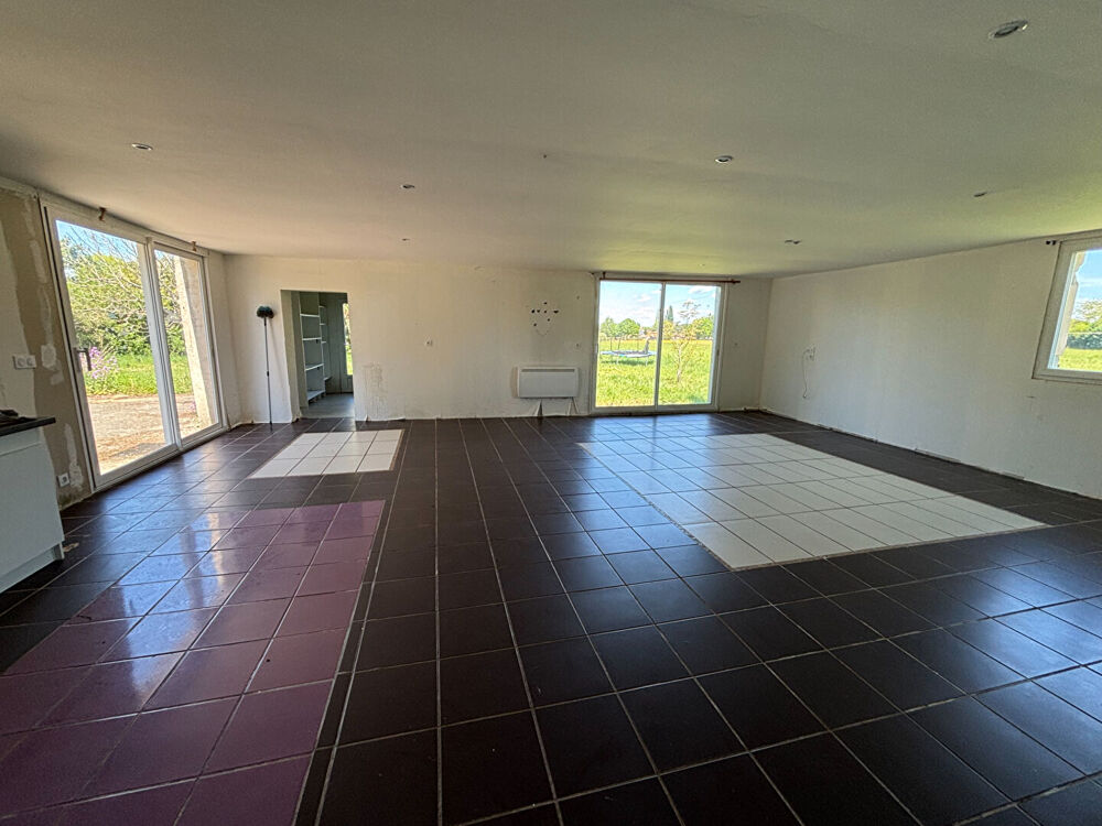 Maison Montpon-Ménestérol proche du centre ville de 192 m2