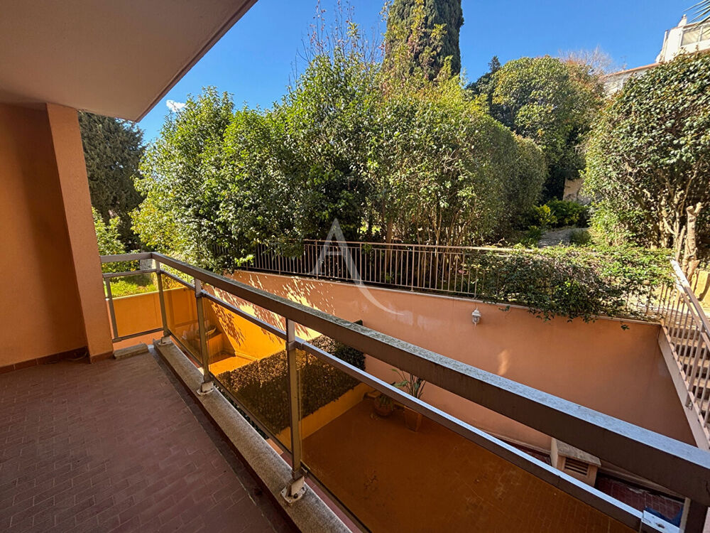 LE CANNET Appartement 2 pièces 45m² avec terrasse, garage, cave et piscine
