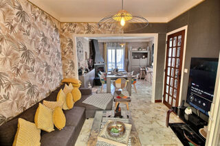  Maison � vendre 10 pi�ces 335 m�