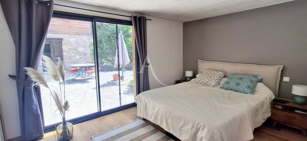 Maison sur parcelle de 11235m2 FAUGERES