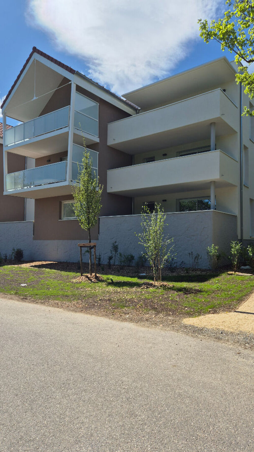 T4 de 83 m² , année 2024 , 1er étage