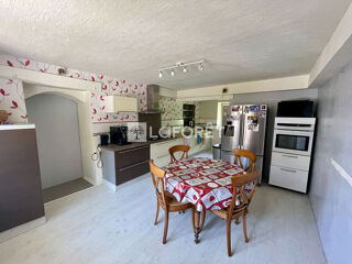  Maison � vendre 6 pi�ces 308 m�