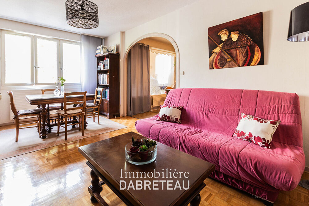 Vente Appartement Appartement Decines Charpieu 4 pièce(s)  79m2 Decines charpieu