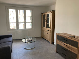  Appartement à louer 3 pièces 53 m²