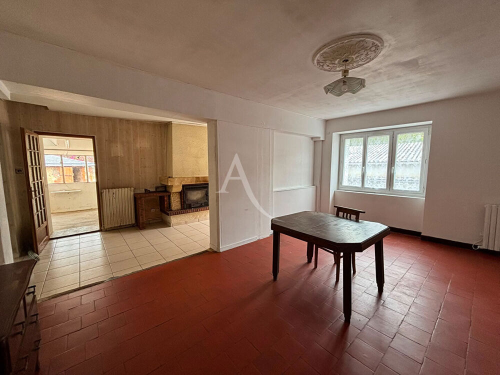 Maison Chaudefonds Sur Layon 5 pièce(s) 109 m2