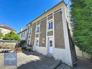  Immeuble � vendre 15 + pi�ces 280 m�