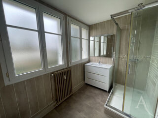  Appartement à louer 3 pièces 