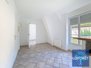  Appartement à louer 2 pièces 25 m²