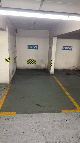  Parking / Garage � vendre 9 m�