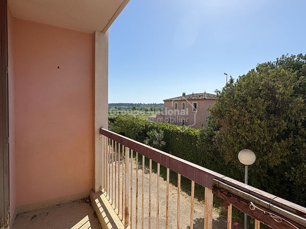 Vente Appartement ARLES. Appartement T3 à rénover. Arles