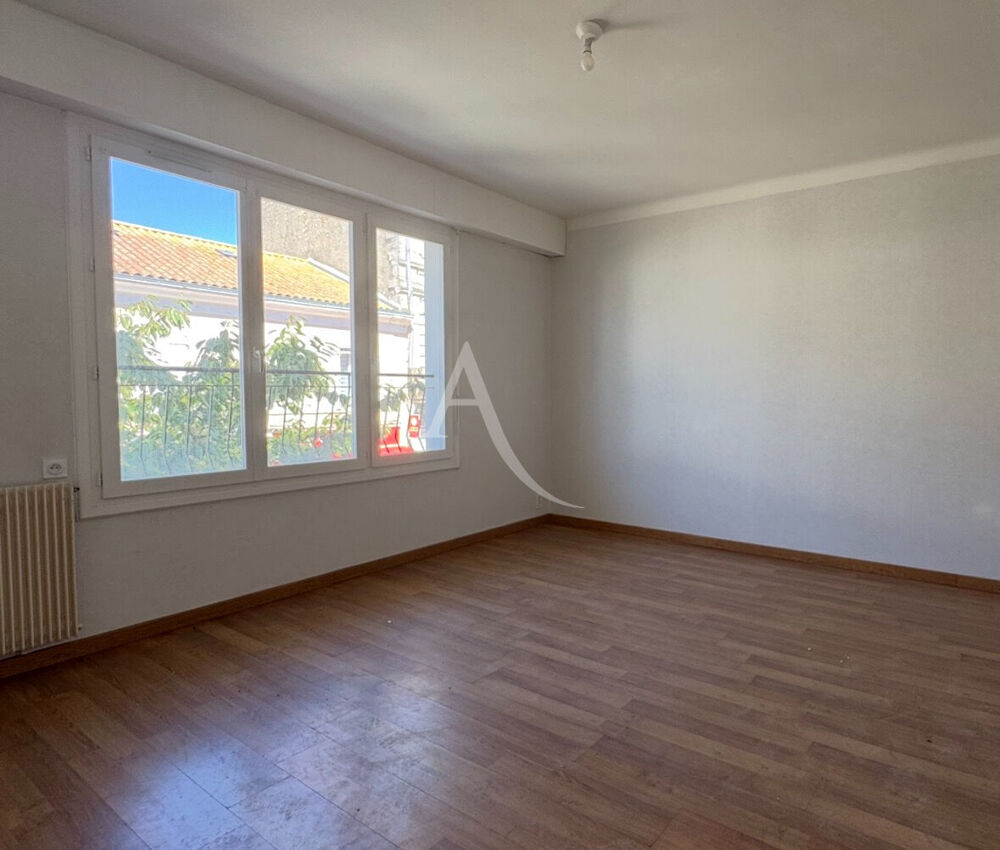 LA ROCHE SUR YON APPARTEMENT A VENDRE